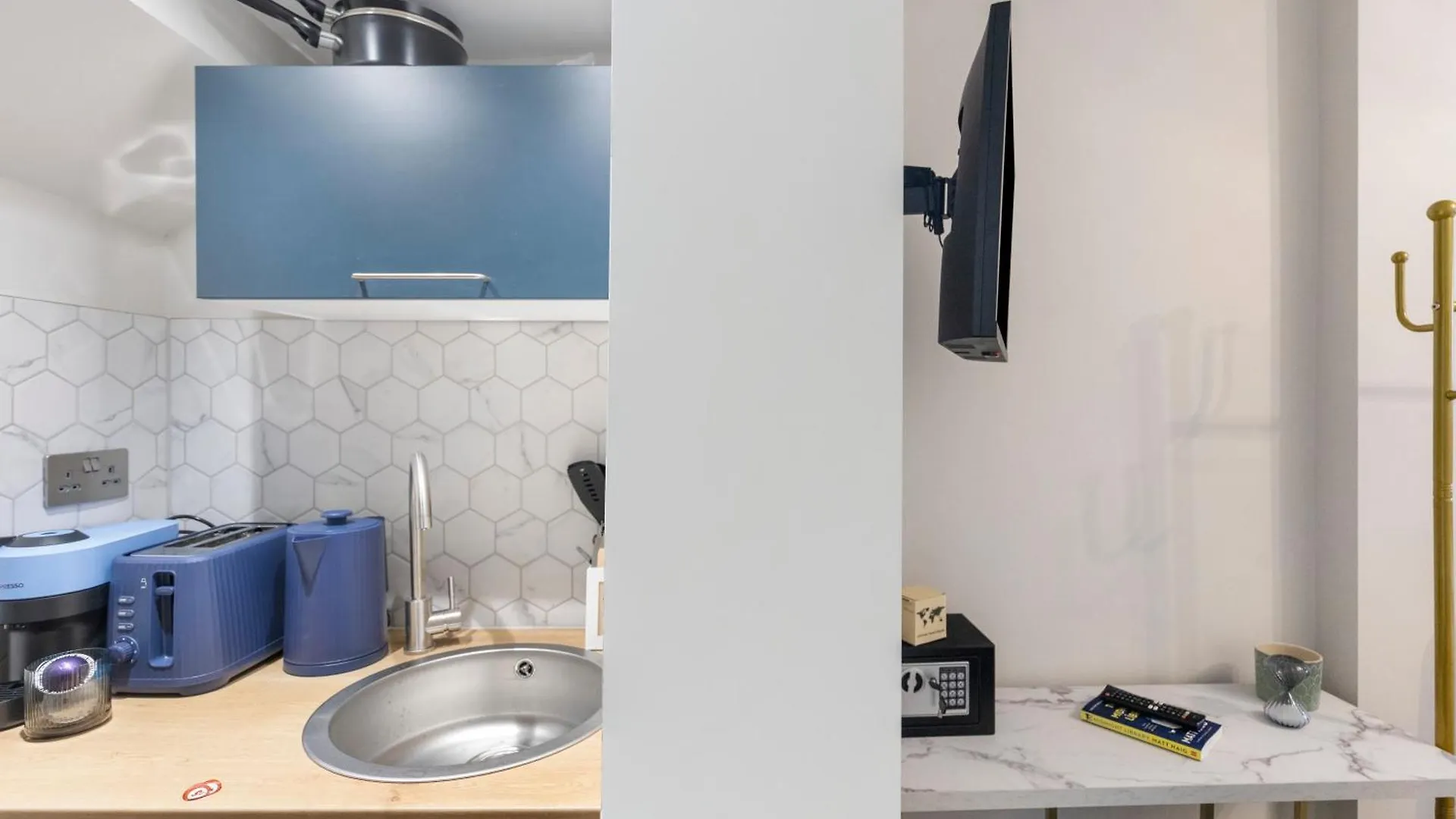 Urban Nest - Stylish Studio Escape London