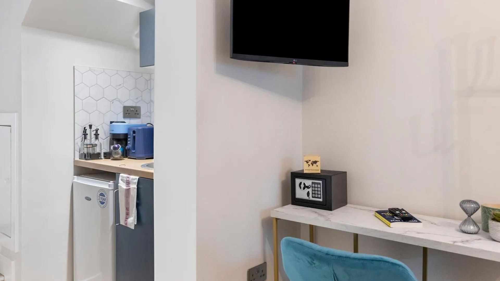 Apartment Urban Nest - Stylish Studio Escape London