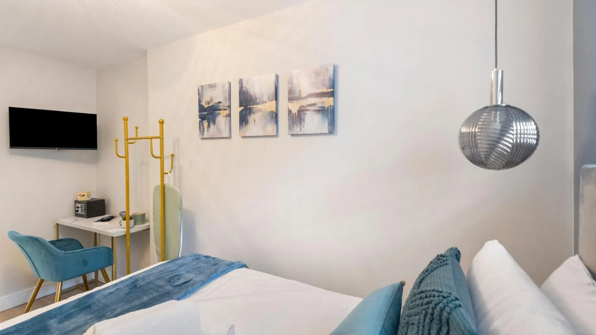 Urban Nest - Stylish Studio Escape London Apartment