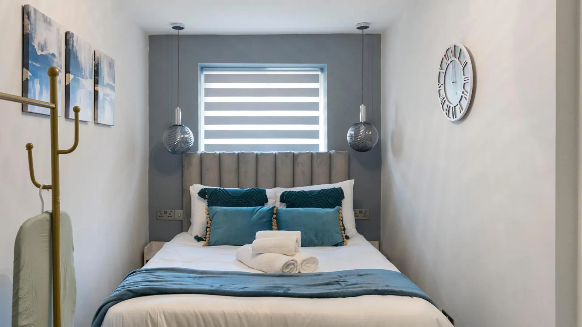 Urban Nest - Stylish Studio Escape London